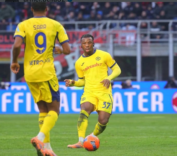 انتقال أرمل بيلا-كوتشاب إلى هيلاس فيرونا