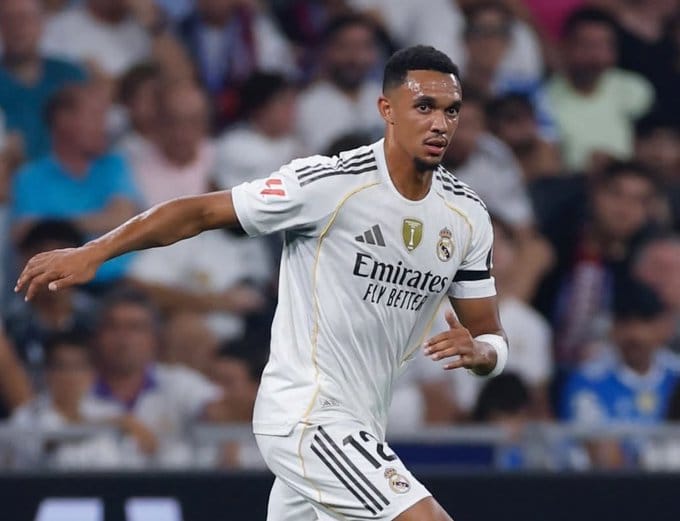 ترينت ألكسندر أرنولد